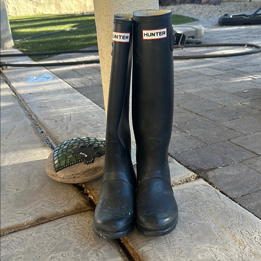 Hunter Classic Black Rain Boots